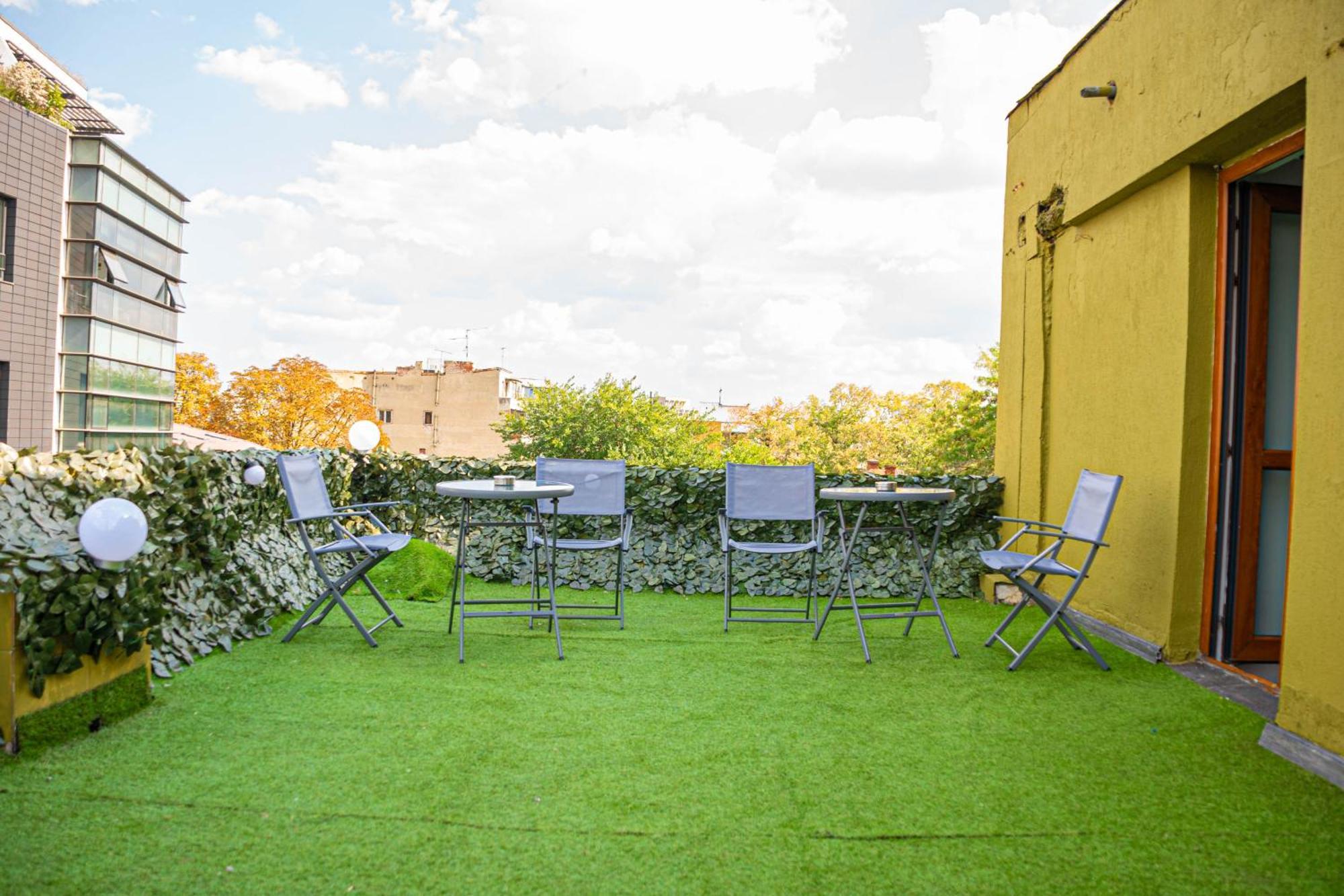 Occidental Wise Transit Hotel Bucureşti Ngoại thất bức ảnh